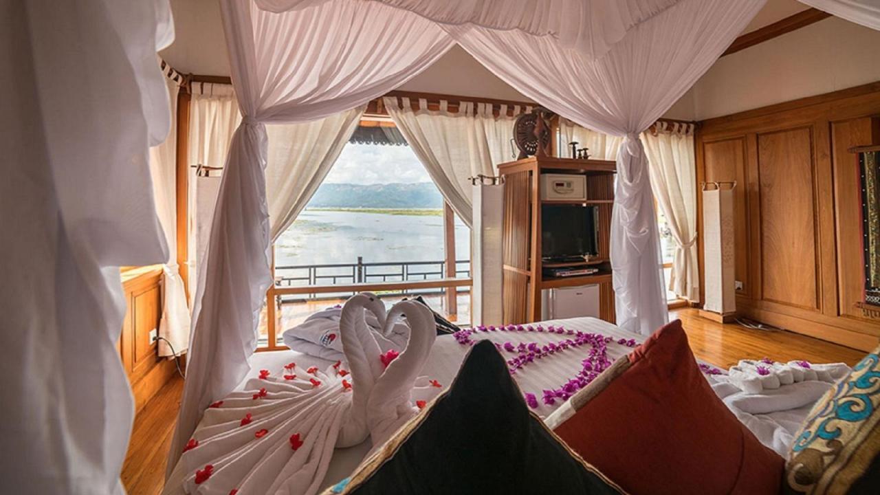 เมียนมา เทรเชอร์ รีสอร์ต Hotel Inle Lake ภายนอก รูปภาพ