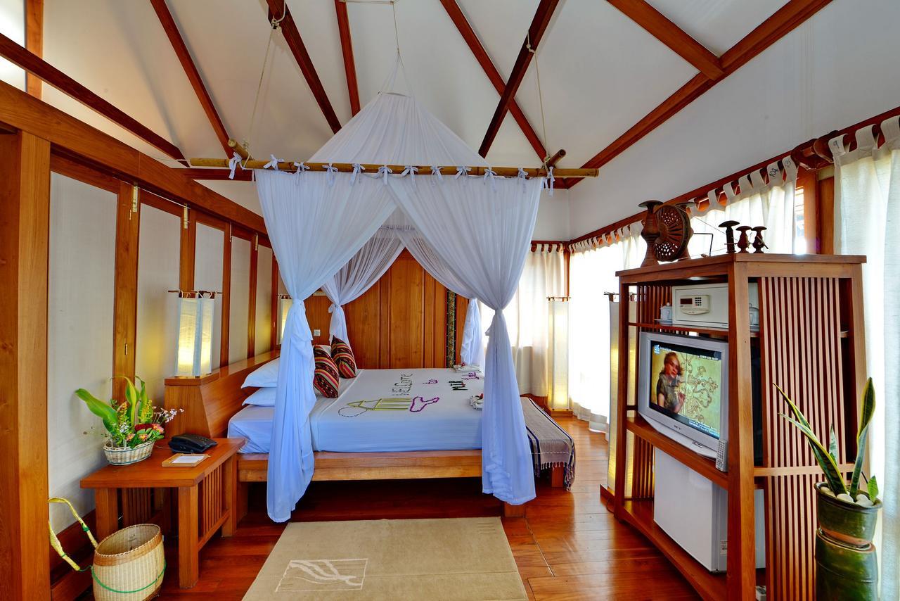 เมียนมา เทรเชอร์ รีสอร์ต Hotel Inle Lake ภายนอก รูปภาพ
